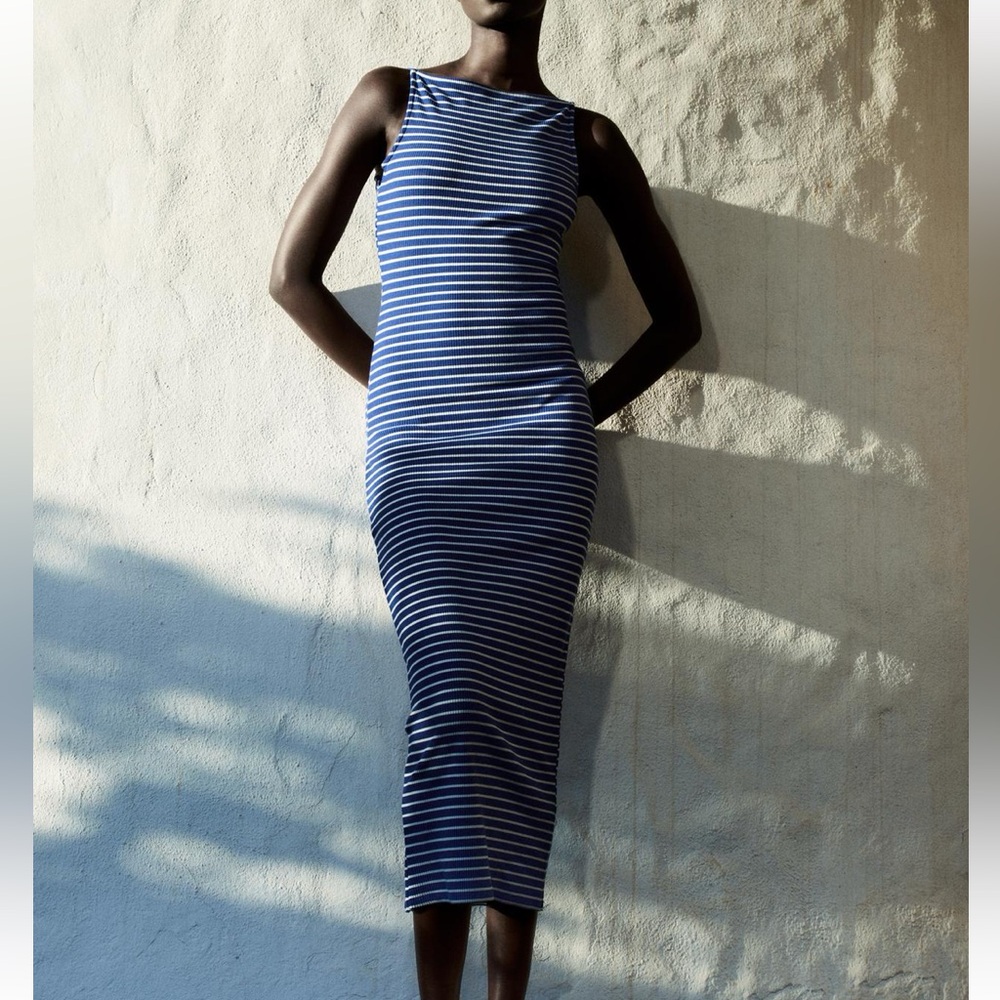 Worn once! Zara ribbed striped midi dress - size M